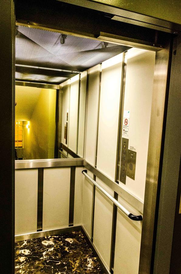 Pensio La Creu Hotel Esterri D'Aneu Bagian luar foto